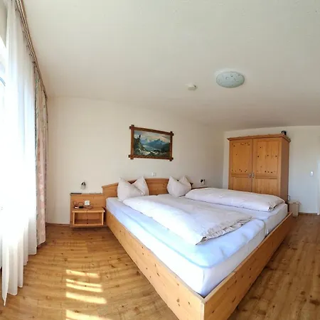 Zum Kreuz 게스트하우스 그라펜하우젠